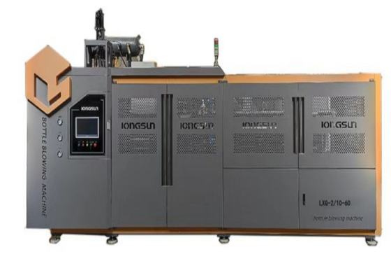 Linea di produzione di acqua in bottiglia certificata FDA, macchina per impianti da 2000 kg