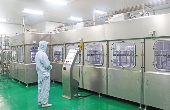 comprar Linha Integrada de Enchimento de Bebidas Carbonatadas BFC para Produção de Cerveja online manufacture