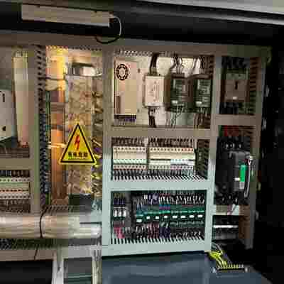 अच्छी कीमत पीएलए बायोडिग्रेडेबल बोतल मिनरल वाटर फिलिंग मशीन 8kWh-12kWh OEM ऑनलाइन
