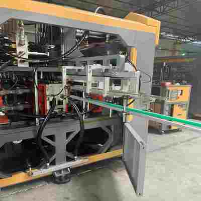 Harga yang bagus Mesin Blow Molding Lini Produksi Air Mineral Botol Berbasis AI on line