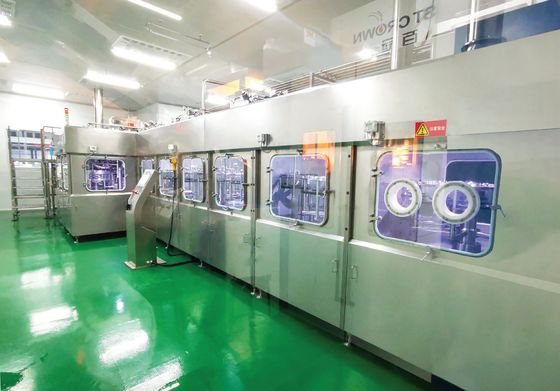 Bom preço Máquina Combinada de Sopragem, Enchimento e Tampagem de Água Engarrafada PET: Libere Todo o Potencial da Sua Produção on-line