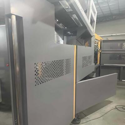 Good price Fully Automatic PET Plastic Water Bottle Molding Machine For Pure Water Production online